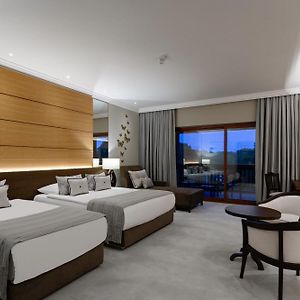 Superior Hotel Room Land View